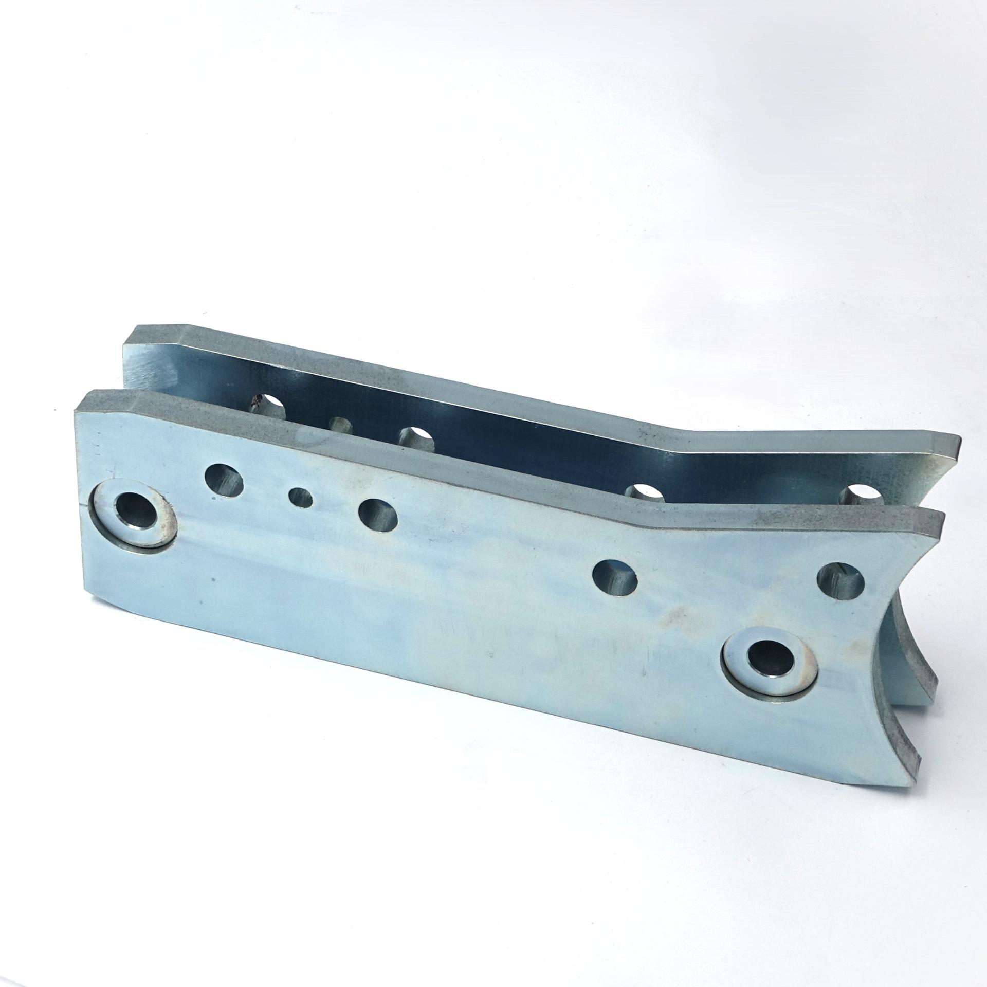 APS-ITM0049692 - CHAINS GUIDE