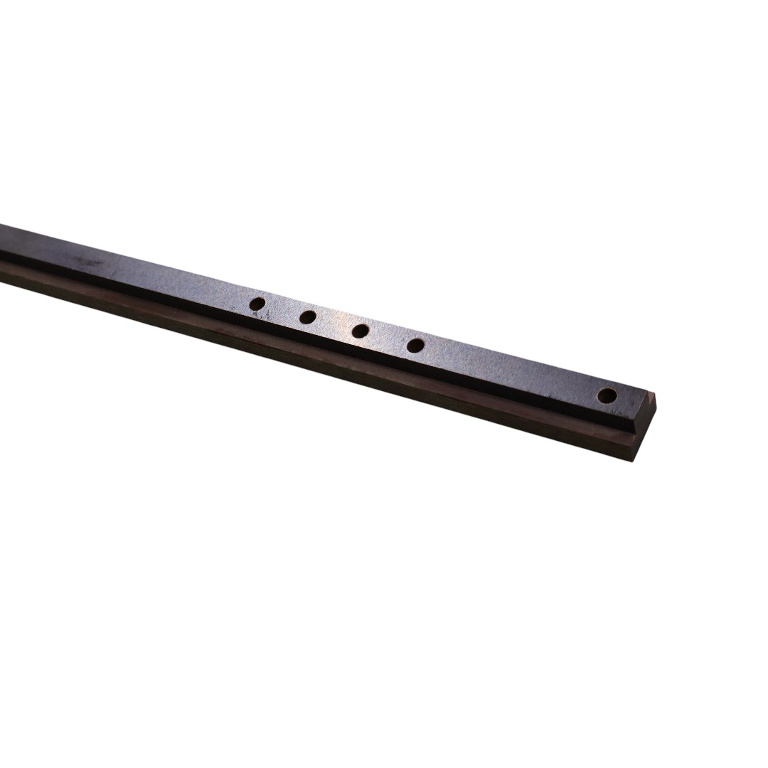 APS-ITM0040386 - CHAIN GUIDE